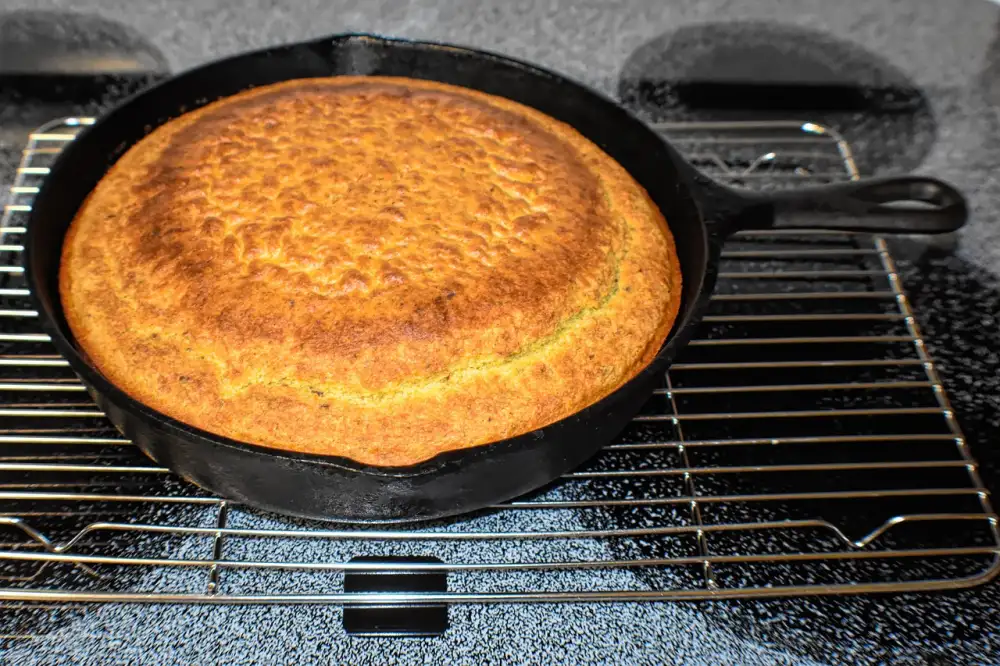 Cast Iron Cornbread
