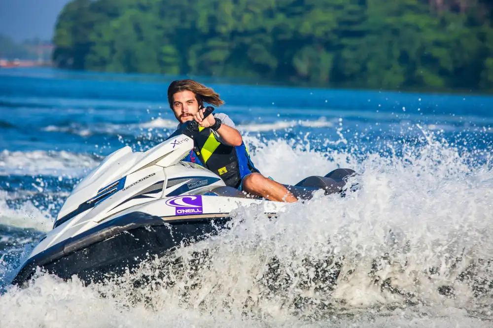 Difference Between Waverunner And Jet Ski