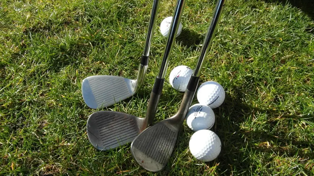 Illegal Golf Wedges